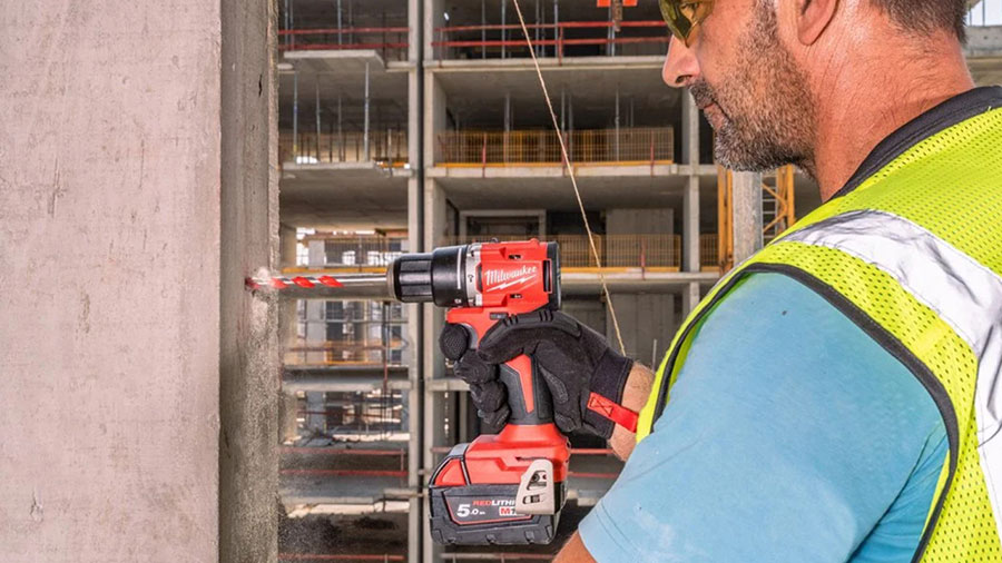 perceuse à percussion compacte sans fil M18 BLPDRC Milwaukee perceuse à percussion compacte sans fil M18 BLPDRC Milwaukee